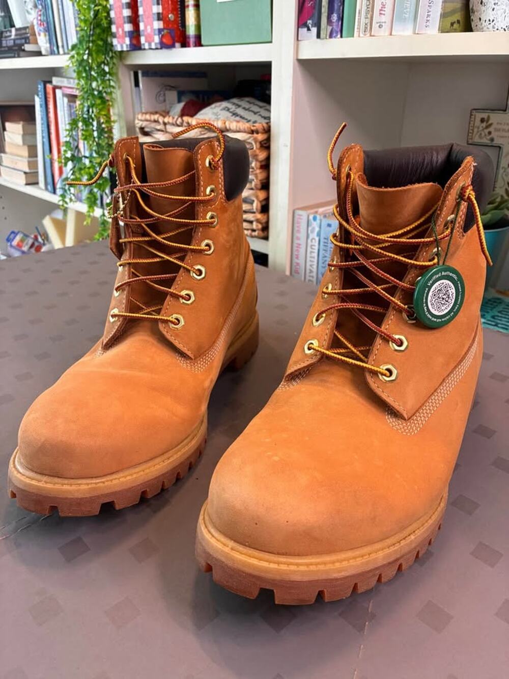 Timberland Men’s Premium 6-Inch Waterproof Boots Wheat Nubuck Size 12M 10061